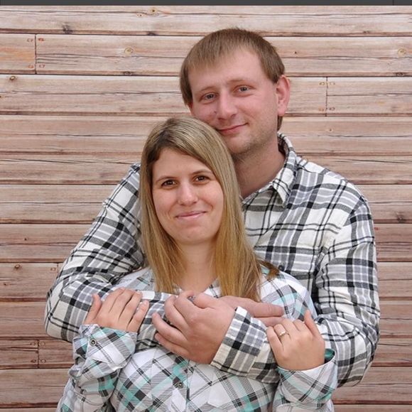 Meet your Posher, Erica - Picture 1 of 1